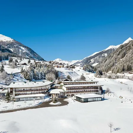 Defereggental & Otel Sankt Veit in Defereggen