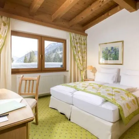 Otel Defereggental & 4*