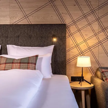 Hotel Defereggental & 4*